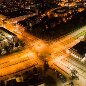 Elblag, lotnicze ujecia miasta wieczorowa pora. EU, PL, Warm-Maz. Lotnicze.